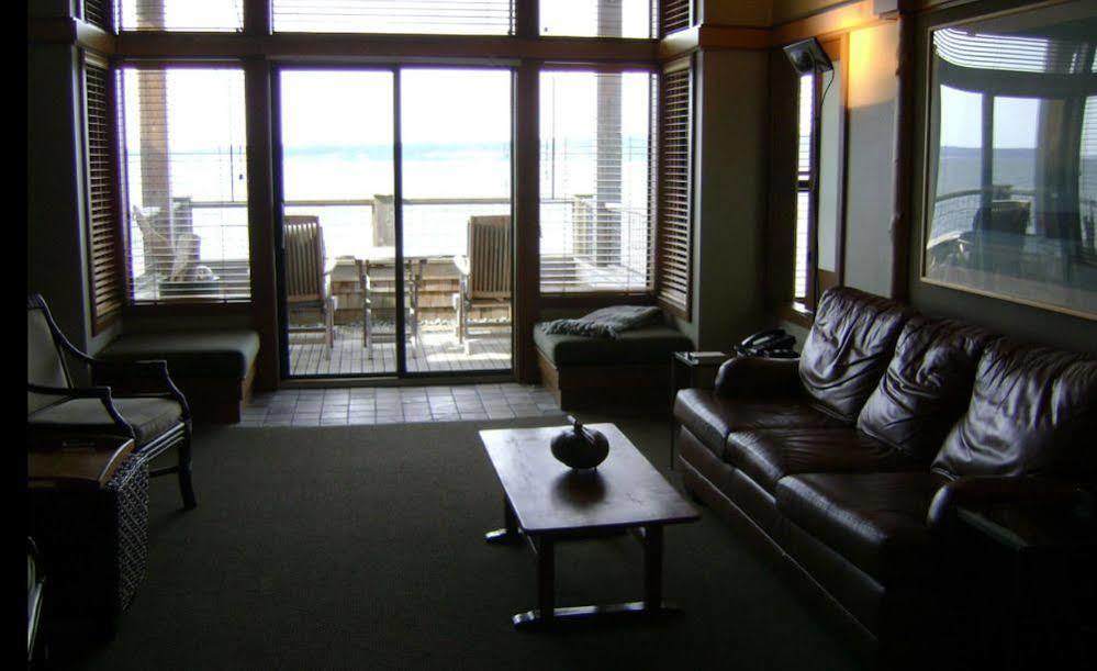 The Inn At Langley Exterior foto